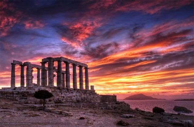 day tours from Ahens sunset tour to sounion temple of posidon -private taxi tour to cape sounion